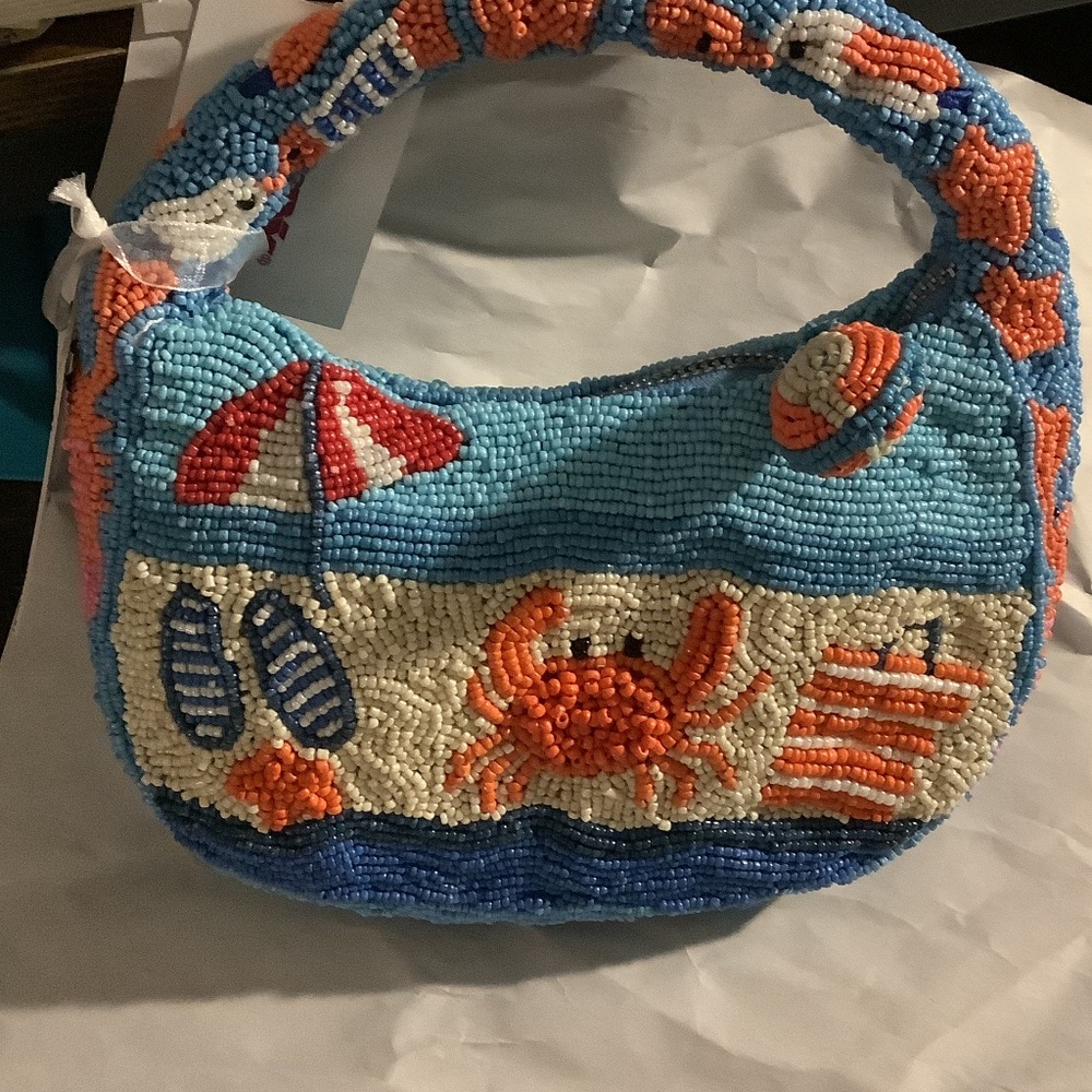 VIRAL Beaded bag ( just released)